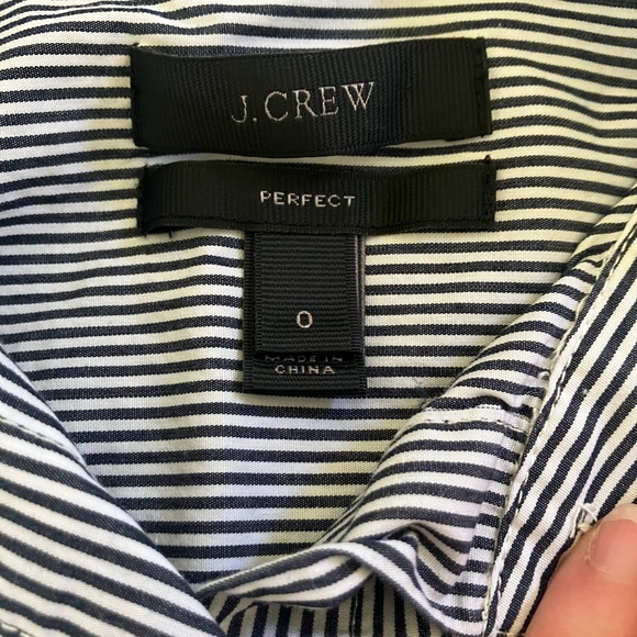 J-Crew vertical black and white striped button down, size 0 - Picture 2 of 2